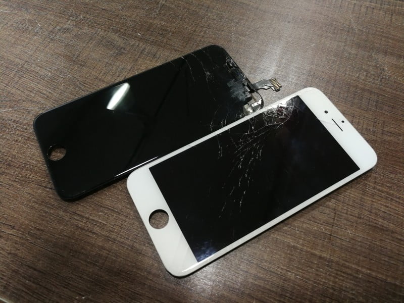 【iPhone 換玻璃 】iPhone 8 plus 爆Mon換Mon爆玻璃 爆液晶 即場手機爆芒維修不影響資料